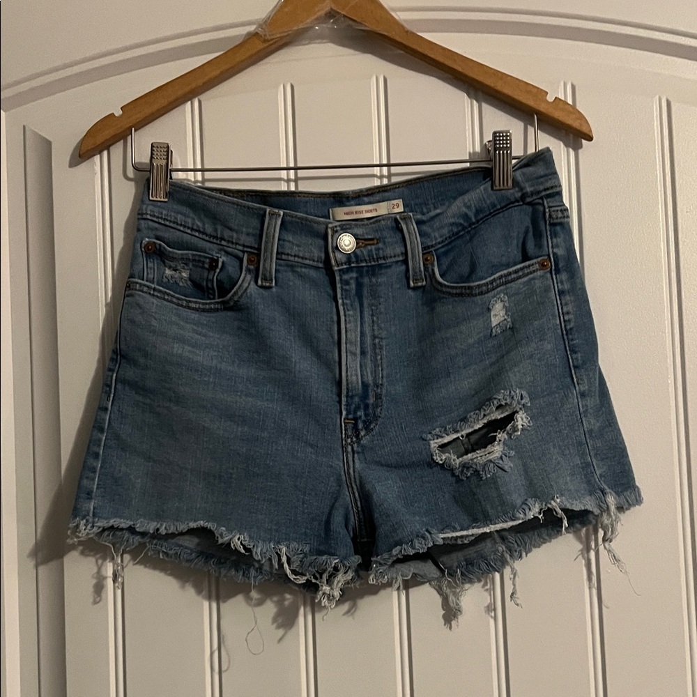 Levis high rise Jeans Shorts Size 29